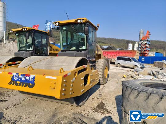徐工XS265HSIV單鋼輪壓路機