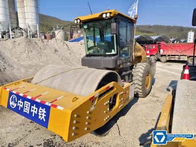 徐工XS265HSIV單鋼輪壓路機(jī)