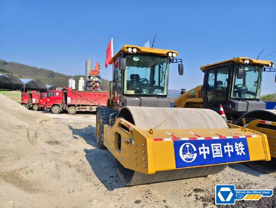 徐工XS265HSIV單鋼輪壓路機