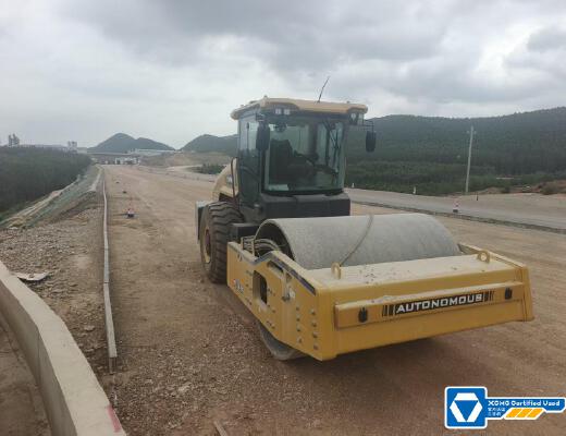 徐工XS265SIV单钢轮压路机