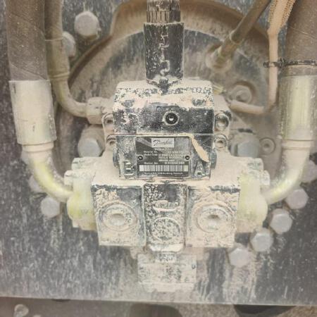 徐工XS265SIV单钢轮压路机