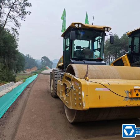 徐工XS265JSIV单钢轮压路机