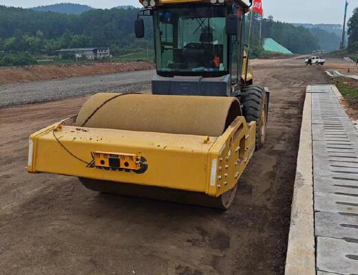 徐工XS265JSIV单钢轮压路机