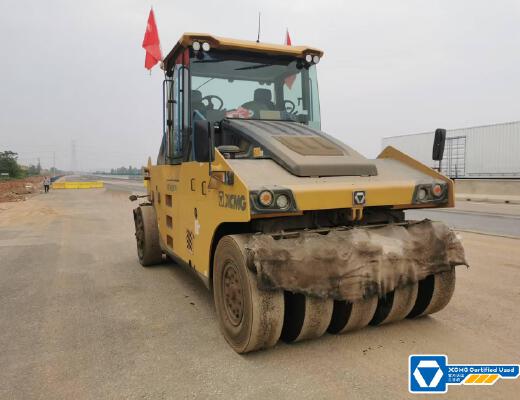 徐工XP305KIV轮胎压路机