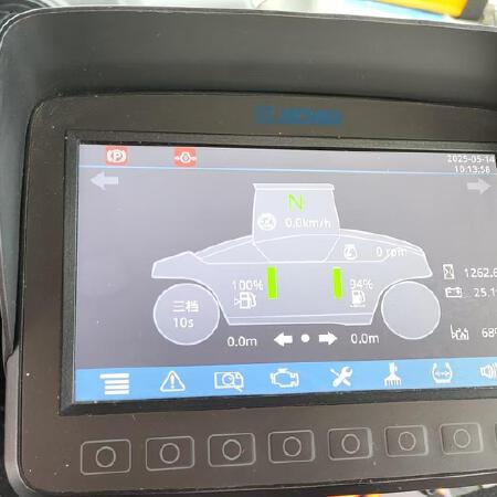 徐工XP305SIV轮胎压路机