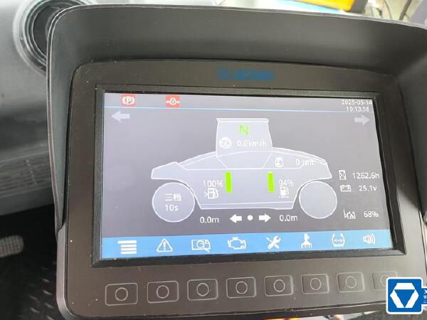 徐工XP305SIV輪胎壓路機