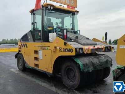 徐工XP305SIV輪胎壓路機