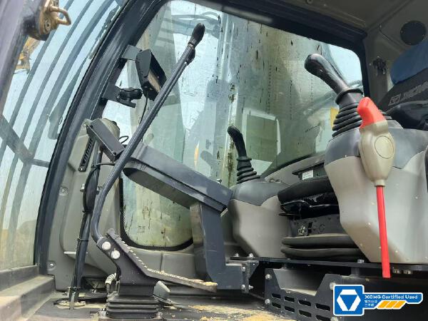 徐工XR240ES旋挖鉆機(jī)