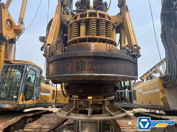 徐工XR280D旋挖鉆機(jī)