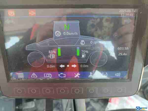 徐工XP305KSIV輪胎壓路機