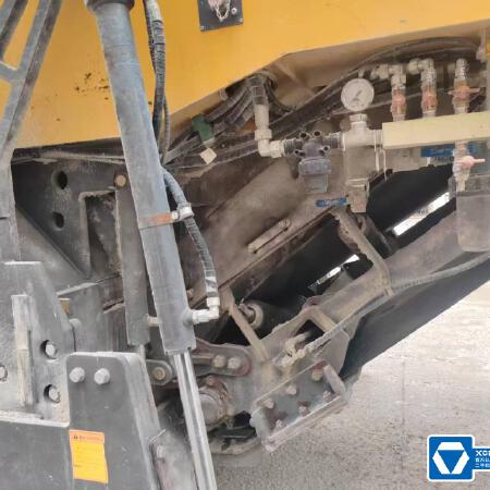 徐工XM2005Ⅳ铣刨机