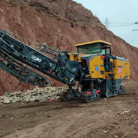 徐工XM2005Ⅳ铣刨机