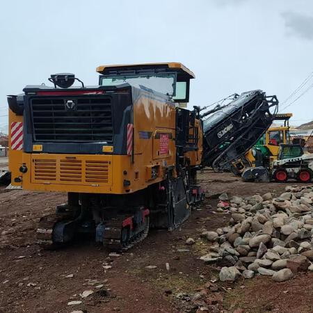 徐工XM2005Ⅳ铣刨机