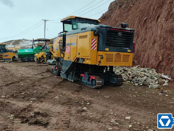 徐工XM2005Ⅳ銑刨機