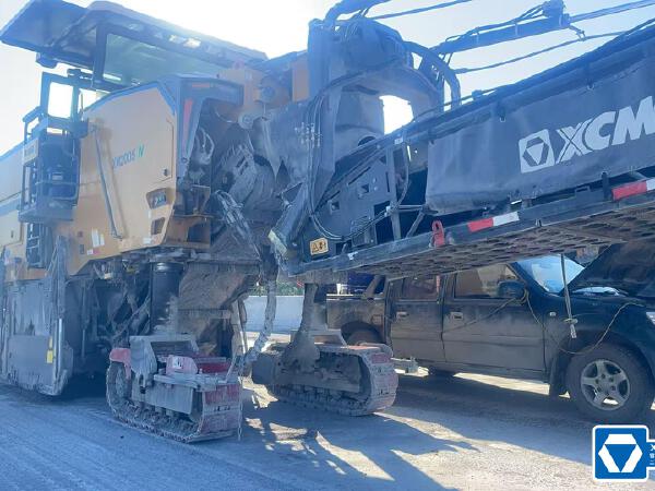 徐工XM2005Ⅳ銑刨機