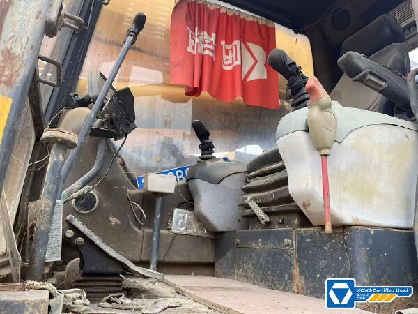 徐工XR280D旋挖鉆機(jī)