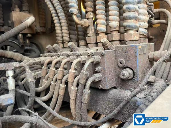 徐工XR280D旋挖鉆機(jī)