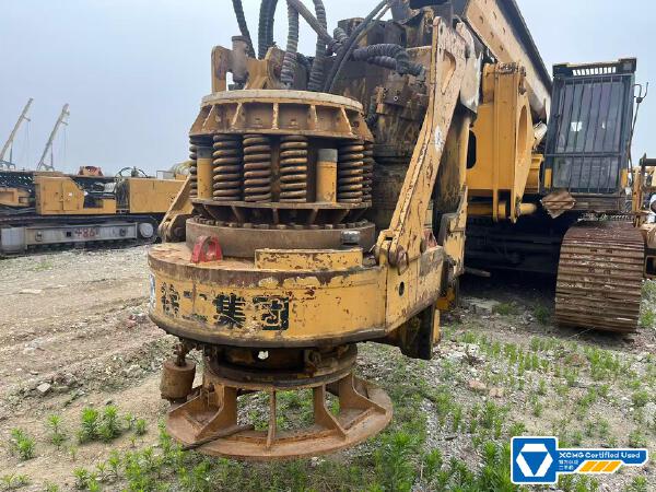 徐工XR280D旋挖鉆機(jī)