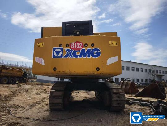 徐工XE950D履帶式挖掘機