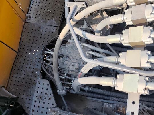 徐工XE950D履帶式挖掘機