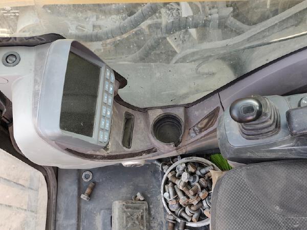徐工XE950D履帶式挖掘機