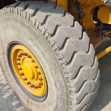 徐工XDR80T宽体车