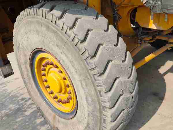 徐工XDR80T寬體車