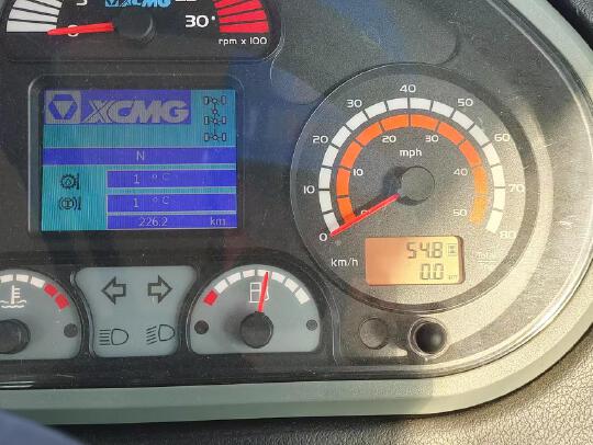 徐工XDA40鉸接式自卸車