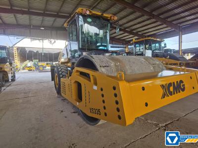徐工XS335IV單鋼輪壓路機