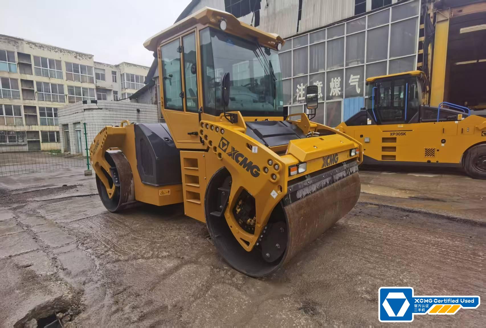 徐工XD133CIV雙鋼輪壓路機