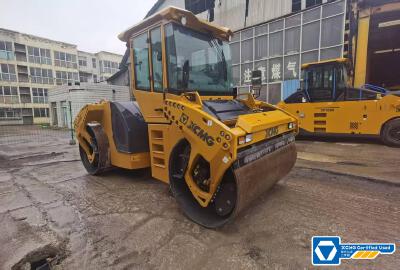 徐工XD133CIV雙鋼輪壓路機(jī)