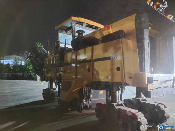 徐工XM200KII銑刨機(jī)