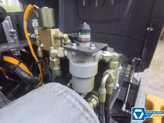 徐工XD120VTIV手扶式振動(dòng)壓路機(jī)