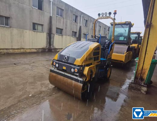 徐工XD120VTIV手扶式振动压路机