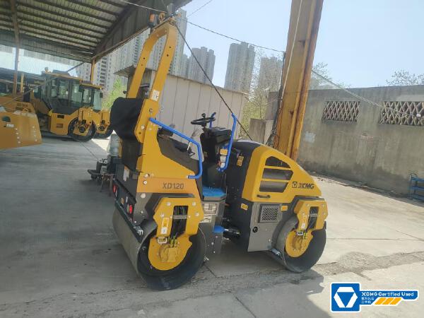 徐工XD120IV手扶式振動壓路機