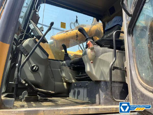 徐工XR300D旋挖鉆機