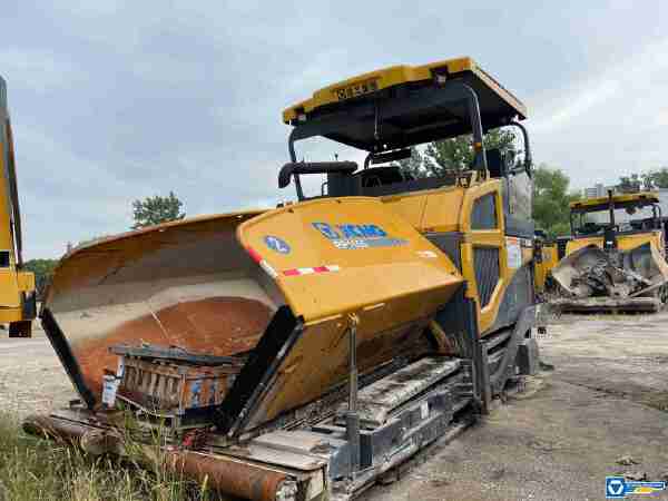 徐工RP1655攤鋪機(jī)