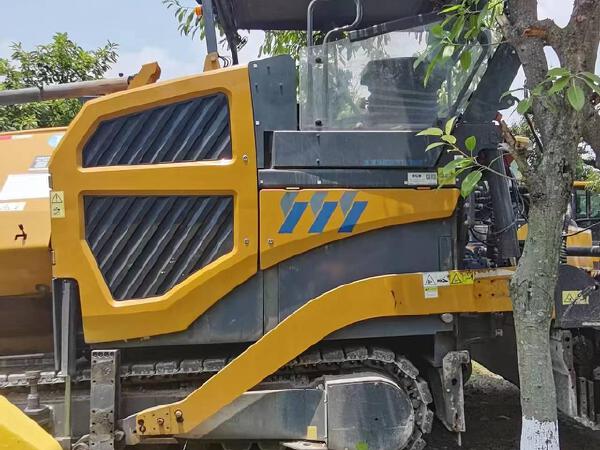 徐工RP1655攤鋪機