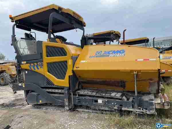 徐工RP1655攤鋪機(jī)