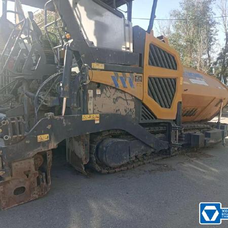 徐工RP1655摊铺机