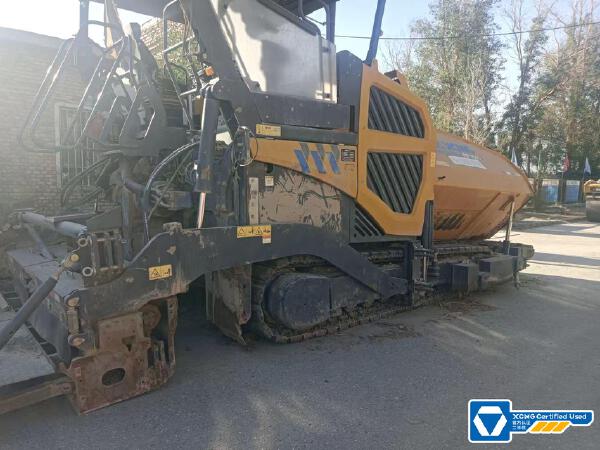 徐工RP1655攤鋪機(jī)