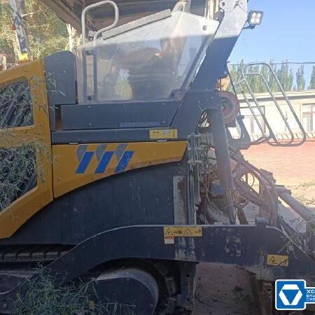 徐工RP1655摊铺机