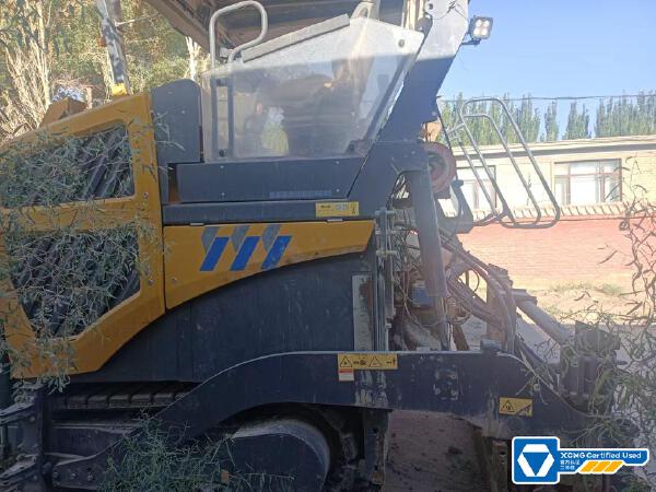 徐工RP1655攤鋪機(jī)