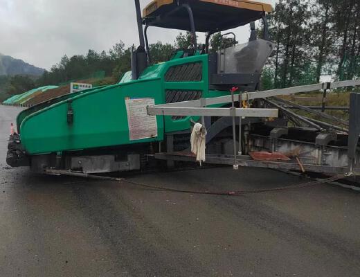 徐工RP1655T摊铺机