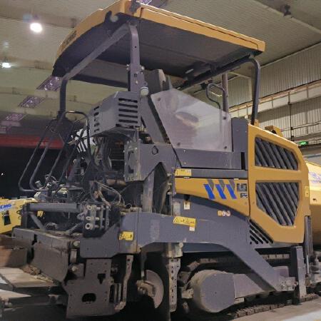 徐工RP1655摊铺机