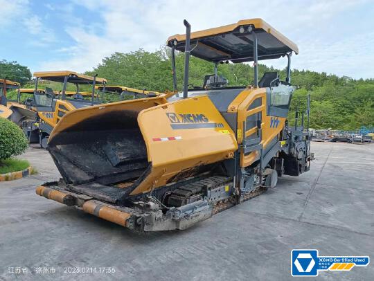 徐工RP1005T攤鋪機(jī)