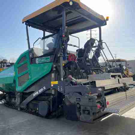 徐工RP1005T摊铺机