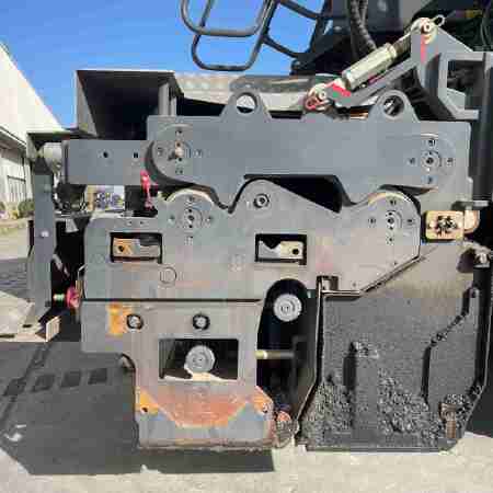 徐工RP1005T摊铺机