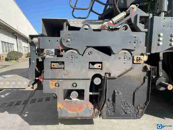 徐工RP1005T攤鋪機(jī)