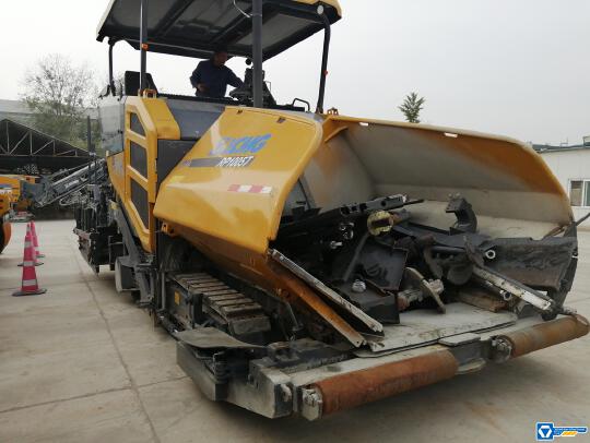 徐工RP1005T攤鋪機